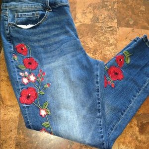 Rose embroidered jeans